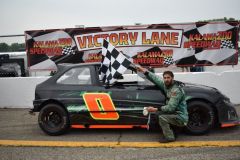 DSC_0388-W-Slaughter-A-Feature-Winner